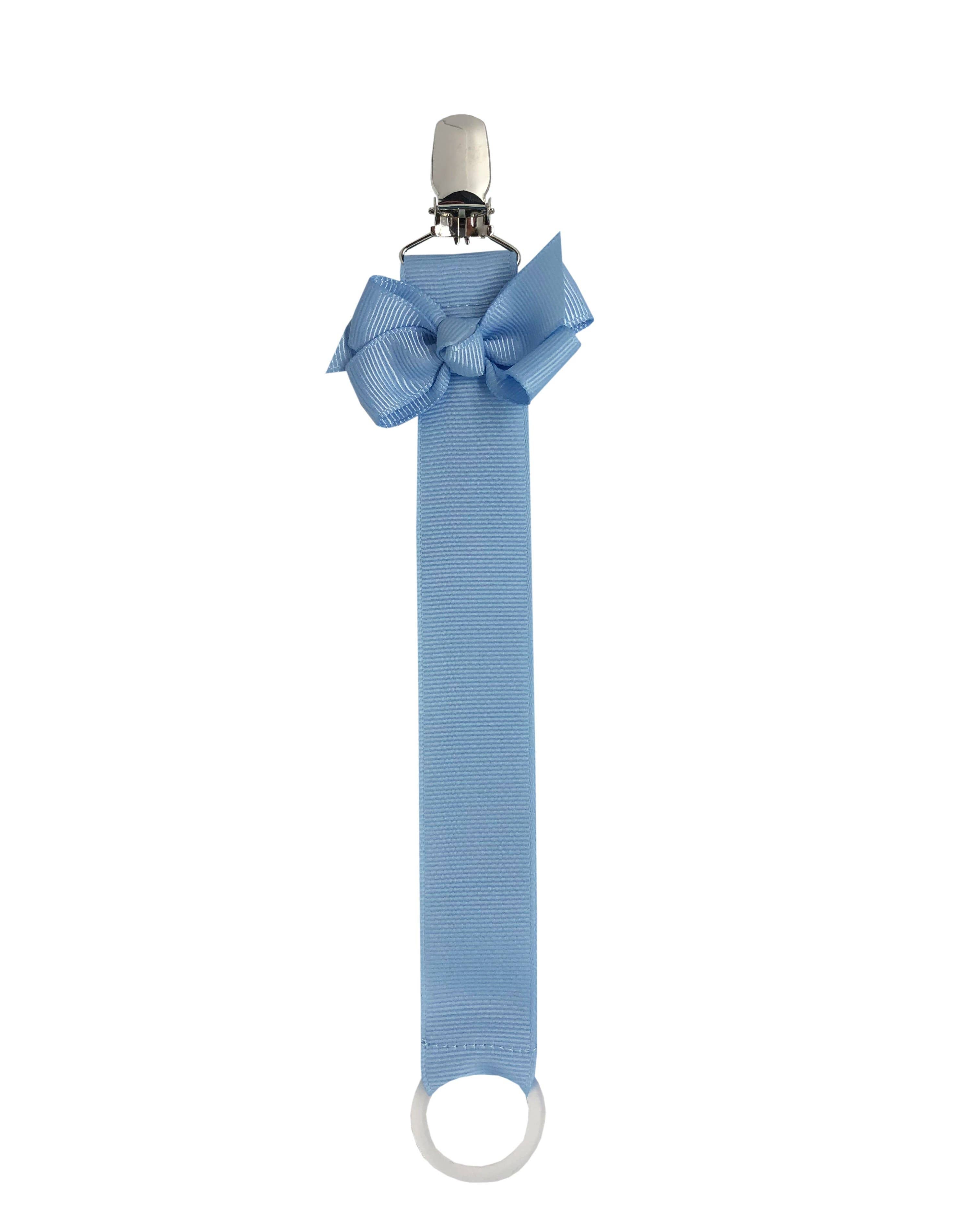 Sut kæde i lyseblå med sløjfe