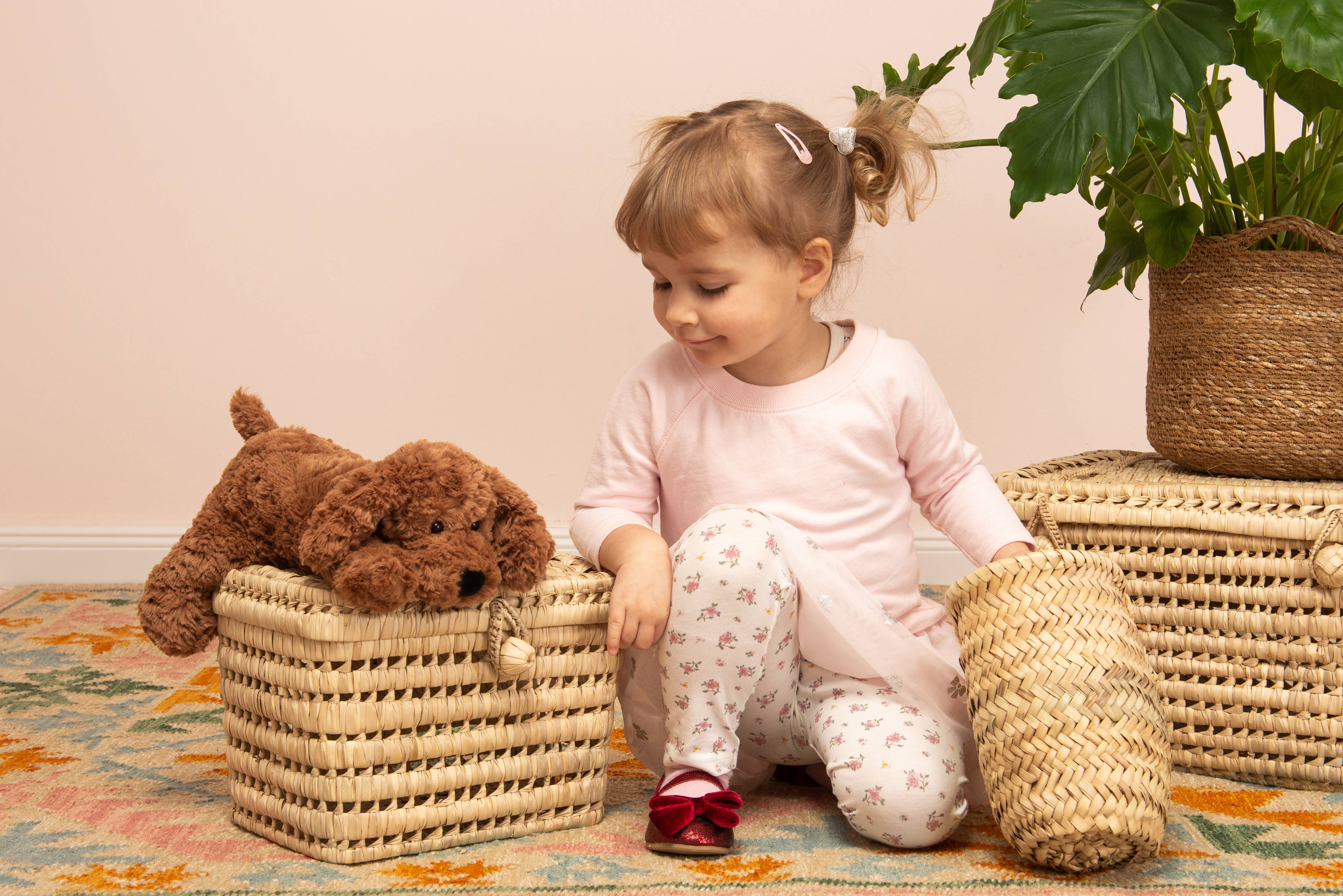 Blød brun bamsehund 28 cm – plysdyr – blødt legetøj